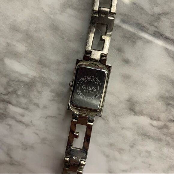 Guess Silver Womens Fashion Watch - Picture 4 of 4